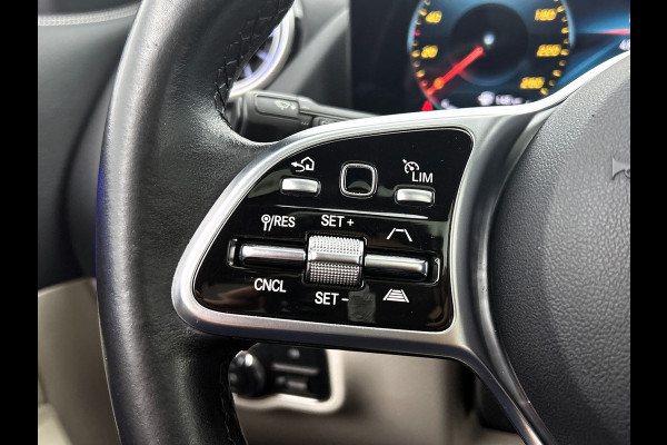 Mercedes-Benz GLA 250 e Business Solution Luxury Limited | Panoramadak | Trekhaak | Navigatie | Alarm | Parking support | Elect bed. voorstoelen met memory | Inclusief 24 maanden MB Certified garantie voor Europa.
