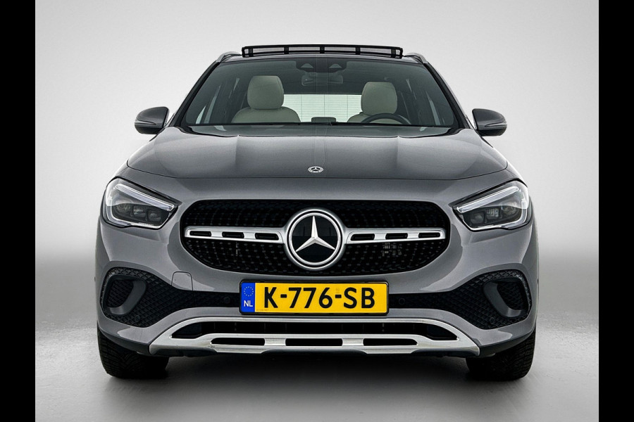 Mercedes-Benz GLA 250 e Business Solution Luxury Limited | Panoramadak | Trekhaak | Navigatie | Alarm | Parking support | Elect bed. voorstoelen met memory | Inclusief 24 maanden MB Certified garantie voor Europa.