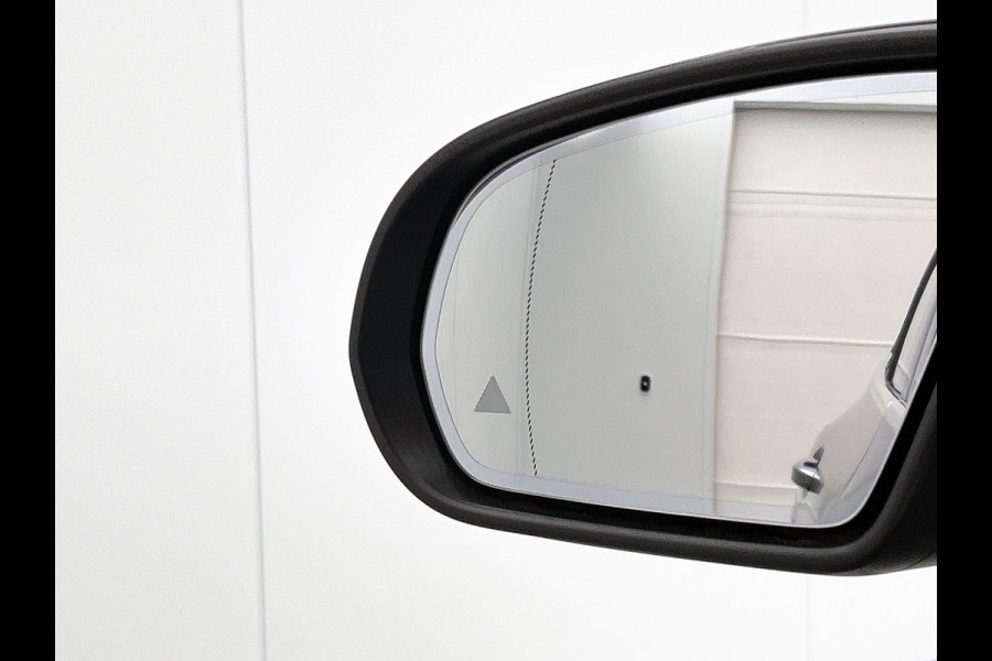 Mercedes-Benz GLA 250 e Business Solution Luxury Limited | Panoramadak | Trekhaak | Navigatie | Alarm | Parking support | Elect bed. voorstoelen met memory | Inclusief 24 maanden MB Certified garantie voor Europa.