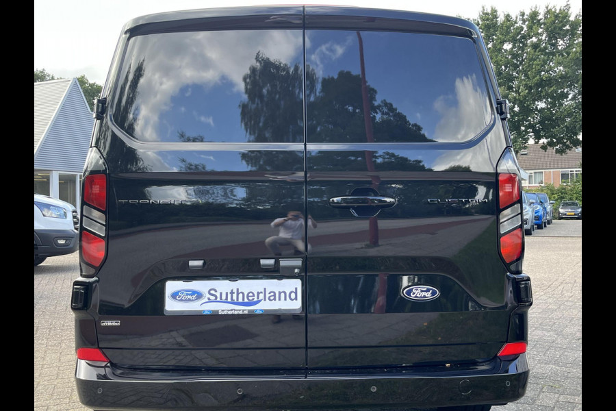 Ford Transit Custom 320 2.5 PHEV L2H1 Limited DC | 233pk | Dubbele Cabine | Dubbele zijschuifdeur | 12-weg verstel- en verwarmbare AGR Stoelen | Inklapbare trekhaak | 17 inch lichtmetalen velgen | Driver Assistance Pack Premium  | Verwarmbaar stuurwiel | Bekleding zijwand en achterdeuren (volledig) | PRIJS EX. BTW INCL. BPM