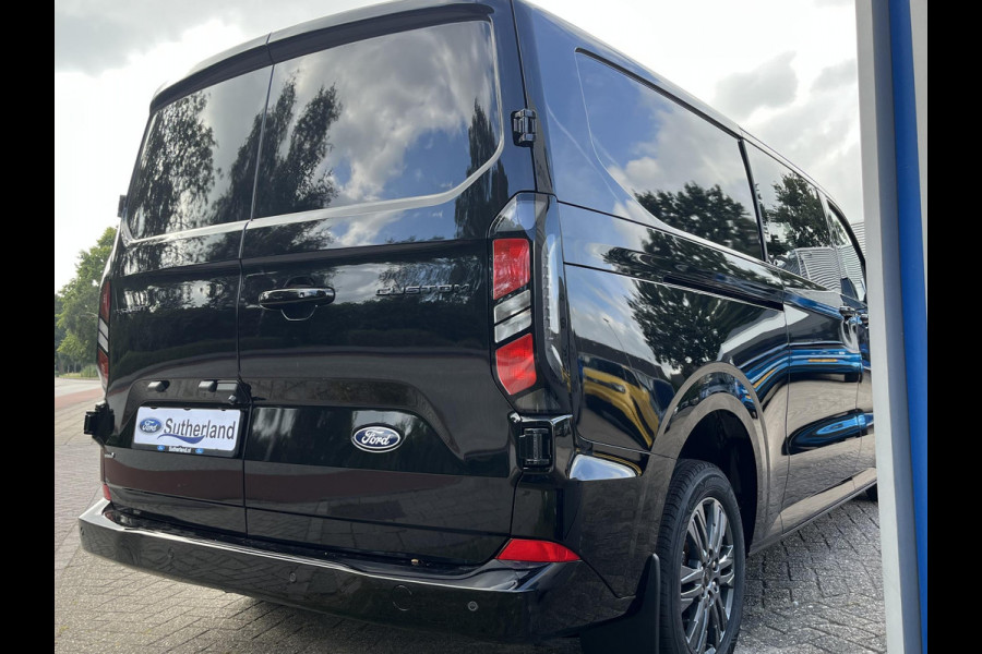 Ford Transit Custom 320 2.5 PHEV L2H1 Limited DC | 233pk | Dubbele Cabine | Dubbele zijschuifdeur | 12-weg verstel- en verwarmbare AGR Stoelen | Inklapbare trekhaak | 17 inch lichtmetalen velgen | Driver Assistance Pack Premium  | Verwarmbaar stuurwiel | Bekleding zijwand en achterdeuren (volledig) | PRIJS EX. BTW INCL. BPM