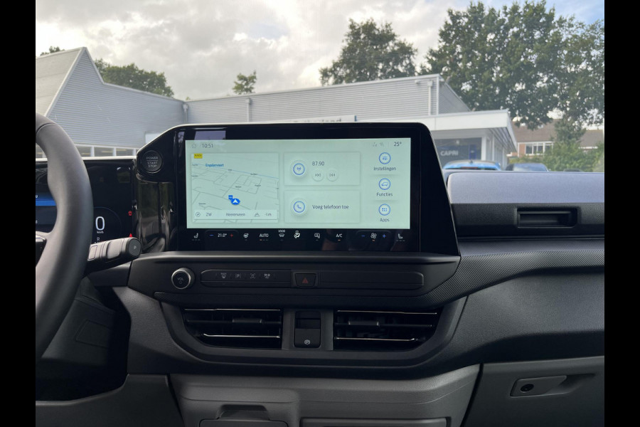 Ford Transit Custom 320 2.5 PHEV L2H1 Limited DC | 233pk | Dubbele Cabine | Dubbele zijschuifdeur | 12-weg verstel- en verwarmbare AGR Stoelen | Inklapbare trekhaak | 17 inch lichtmetalen velgen | Driver Assistance Pack Premium  | Verwarmbaar stuurwiel | Bekleding zijwand en achterdeuren (volledig) | PRIJS EX. BTW INCL. BPM