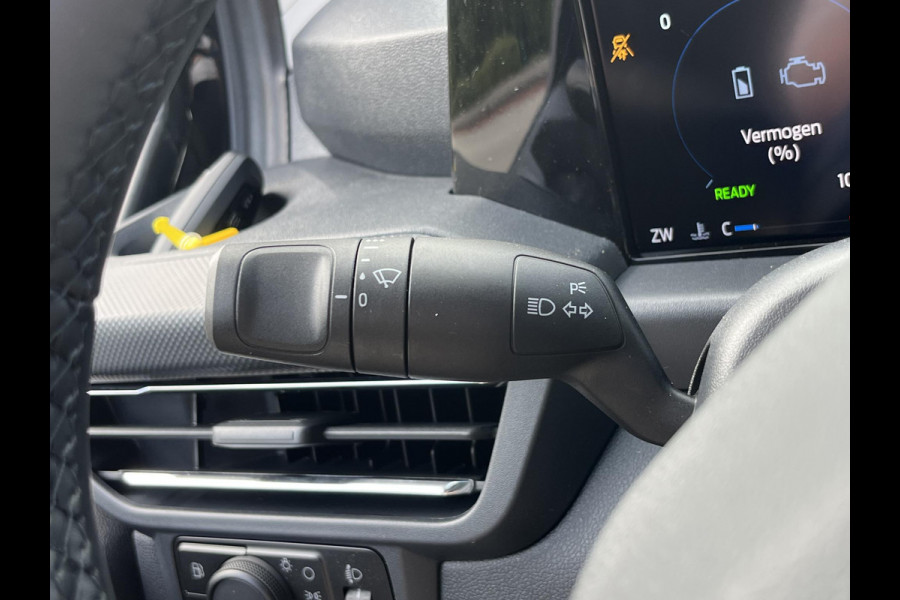 Ford Transit Custom 320 2.5 PHEV L2H1 Limited DC | 233pk | Dubbele Cabine | Dubbele zijschuifdeur | 12-weg verstel- en verwarmbare AGR Stoelen | Inklapbare trekhaak | 17 inch lichtmetalen velgen | Driver Assistance Pack Premium  | Verwarmbaar stuurwiel | Bekleding zijwand en achterdeuren (volledig) | PRIJS EX. BTW INCL. BPM