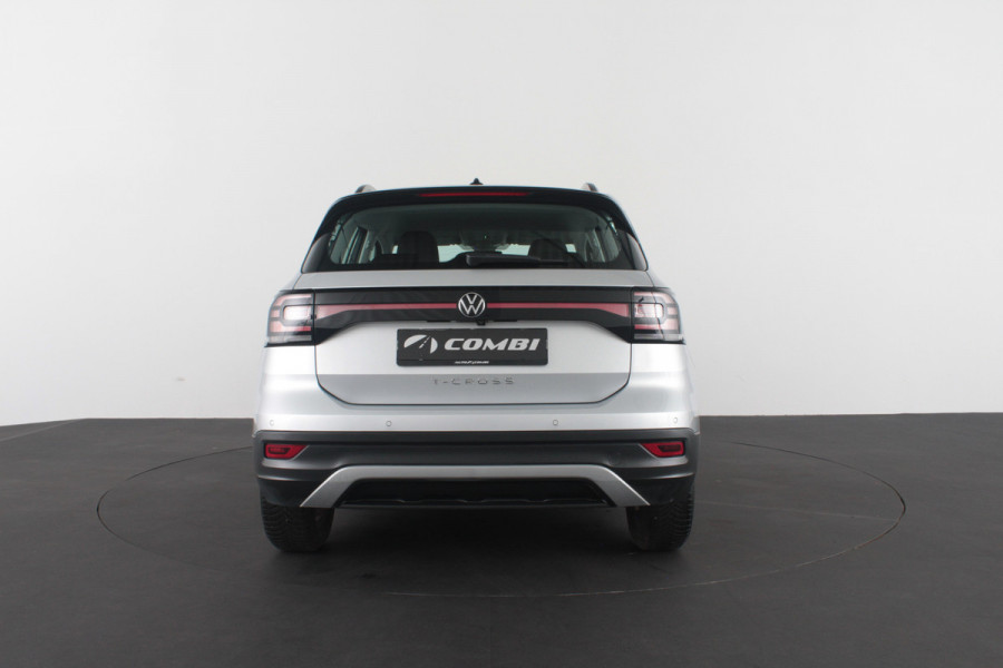 Volkswagen T-Cross 1.0 TSI 110pk Life > Automaat/Camera/Navi/parkeersensoren/All season banden | 0260 |