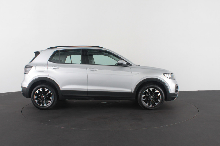 Volkswagen T-Cross 1.0 TSI 110pk Life > Automaat/Camera/Navi/parkeersensoren/All season banden | 0260 |