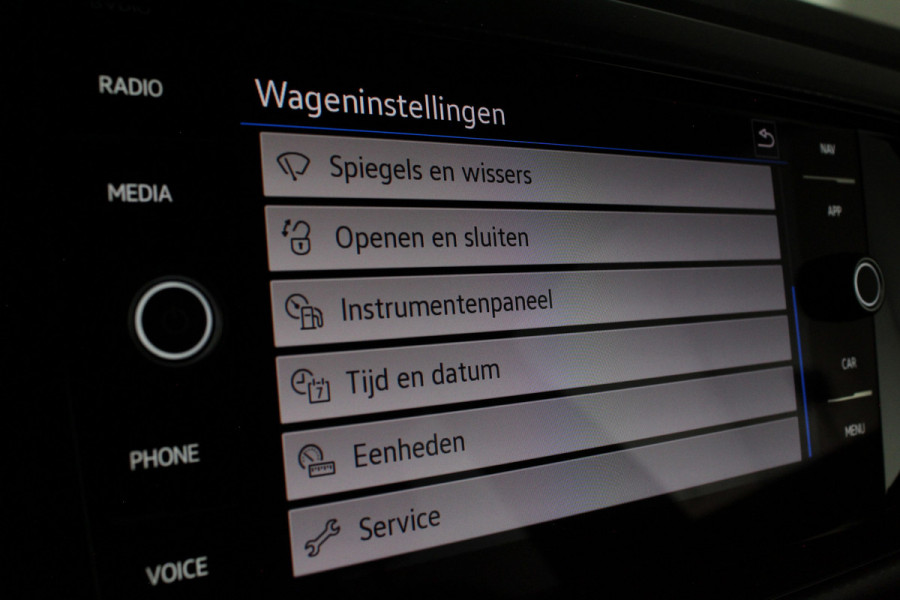 Volkswagen T-Cross 1.0 TSI 110pk Life > Automaat/Camera/Navi/parkeersensoren/All season banden | 0260 |