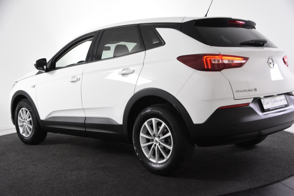 Opel Grandland X 1.2 Turbo Business Executive *Parkassist*Airco*APK nieuw*