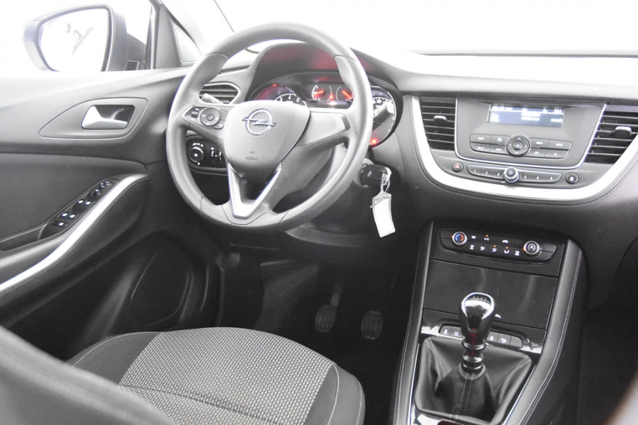 Opel Grandland X 1.2 Turbo Business Executive *Parkassist*Airco*APK nieuw*
