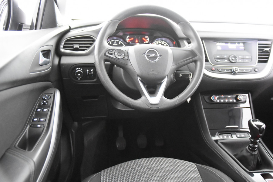 Opel Grandland X 1.2 Turbo Business Executive *Parkassist*Airco*APK nieuw*