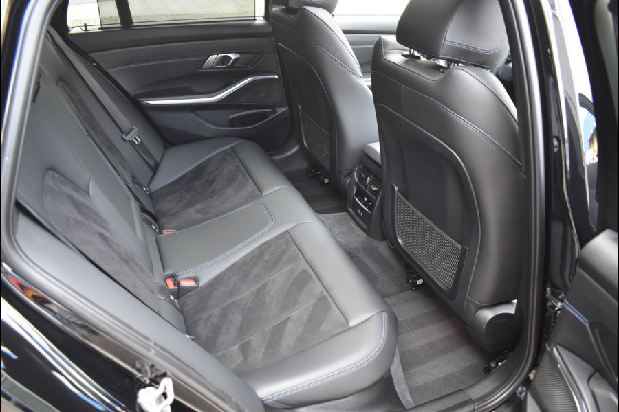 BMW 3 Serie Touring 330e xDrive M-Sport 292 Pk Pano Head-Up Laser Leder 19 Inch BMW 3 Serie Touring 330e xDrive M-Sport 292 Pk Pano Head-Up Laser Leder 19 Inch