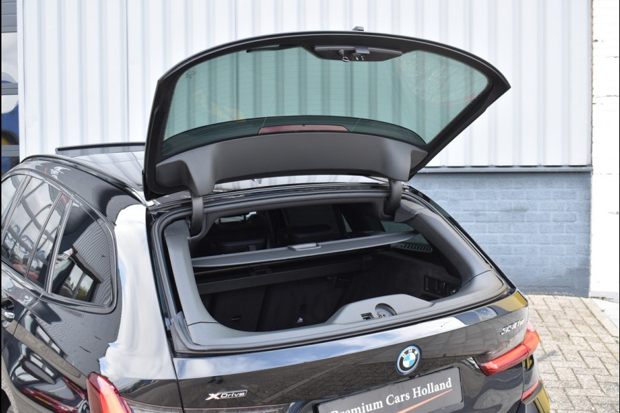BMW 3 Serie Touring 330e xDrive M-Sport 292 Pk Pano Head-Up Laser Leder 19 Inch BMW 3 Serie Touring 330e xDrive M-Sport 292 Pk Pano Head-Up Laser Leder 19 Inch