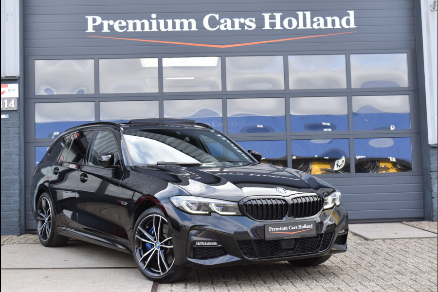 BMW 3 Serie Touring 330e xDrive M-Sport 292 Pk Pano Head-Up Laser Leder 19 Inch BMW 3 Serie Touring 330e xDrive M-Sport 292 Pk Pano Head-Up Laser Leder 19 Inch