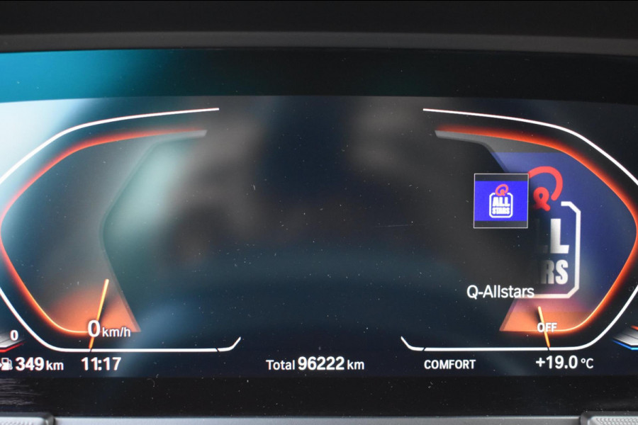 BMW 1-serie 118i Sport line | STOELVERWARMING | APPLE CARPLAY | ANDROID AUTO | NAP | SFEERVERLICHTING