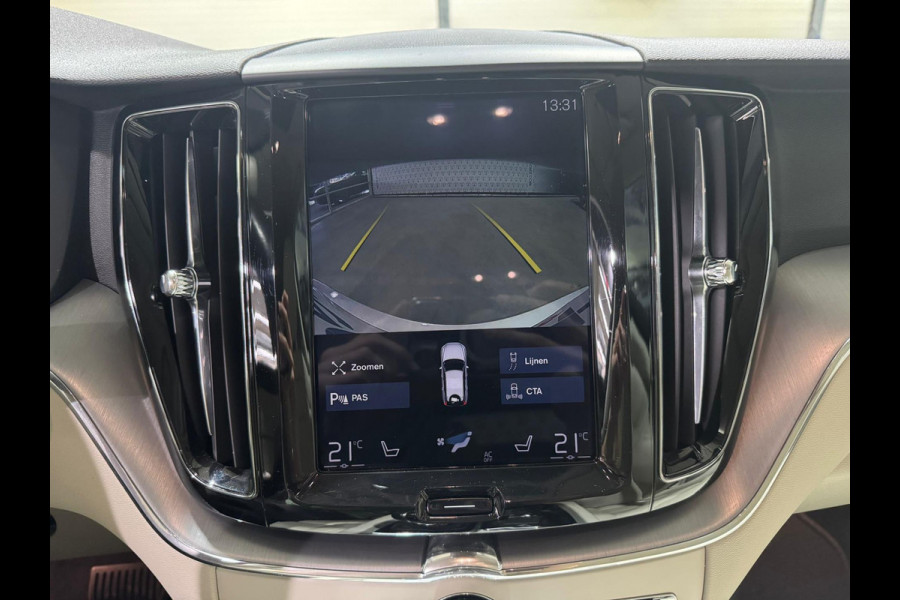 Volvo XC60 2.0 T5 Momentum | Pano | Camera | Dodehoek | ACC | Memory