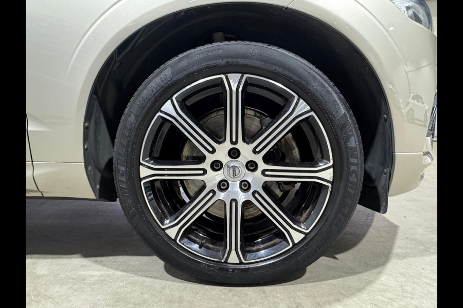 Volvo XC60 2.0 T5 Momentum | Pano | Camera | Dodehoek | ACC | Memory
