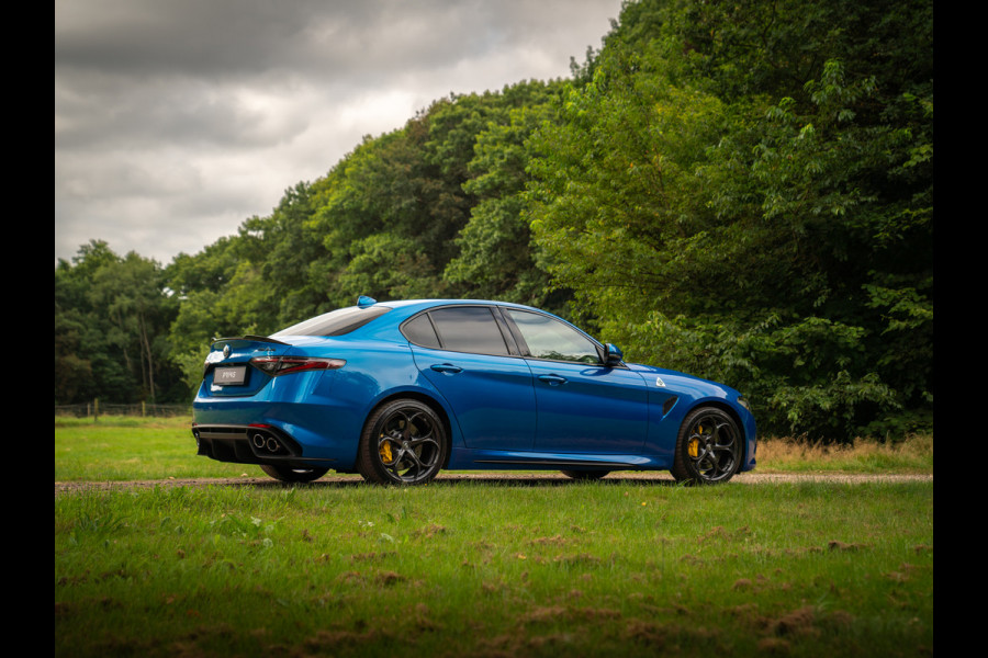 Alfa Romeo Giulia 2.9 V6 Quadrifoglio | Adapt. cruise | Blu Misano | Prins onderhouden