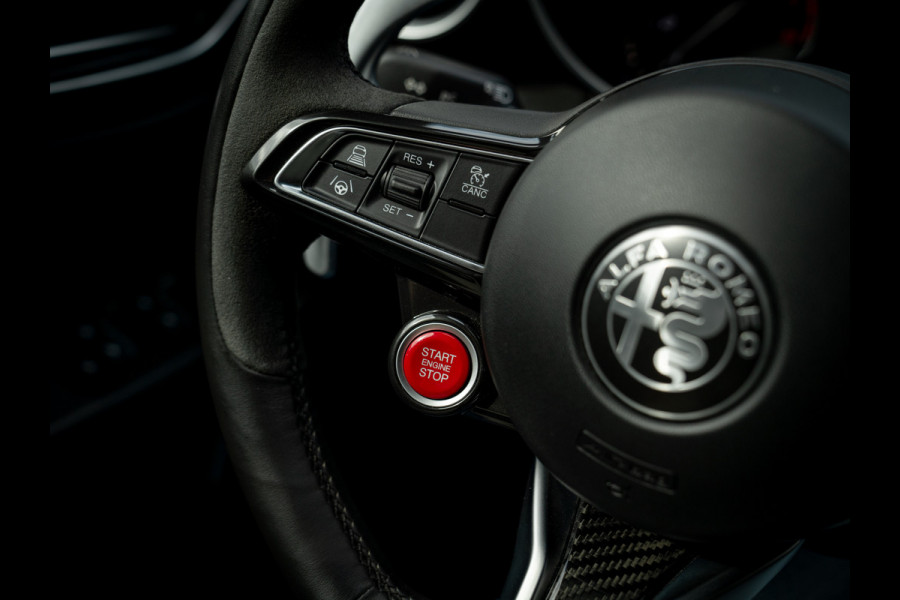 Alfa Romeo Giulia 2.9 V6 Quadrifoglio | Adapt. cruise | Blu Misano | Prins onderhouden