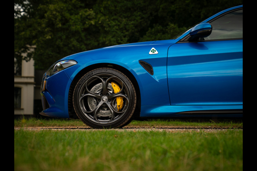 Alfa Romeo Giulia 2.9 V6 Quadrifoglio | Adapt. cruise | Blu Misano | Prins onderhouden