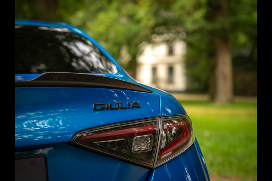 Alfa Romeo Giulia 2.9 V6 Quadrifoglio | Adapt. cruise | Blu Misano | Prins onderhouden