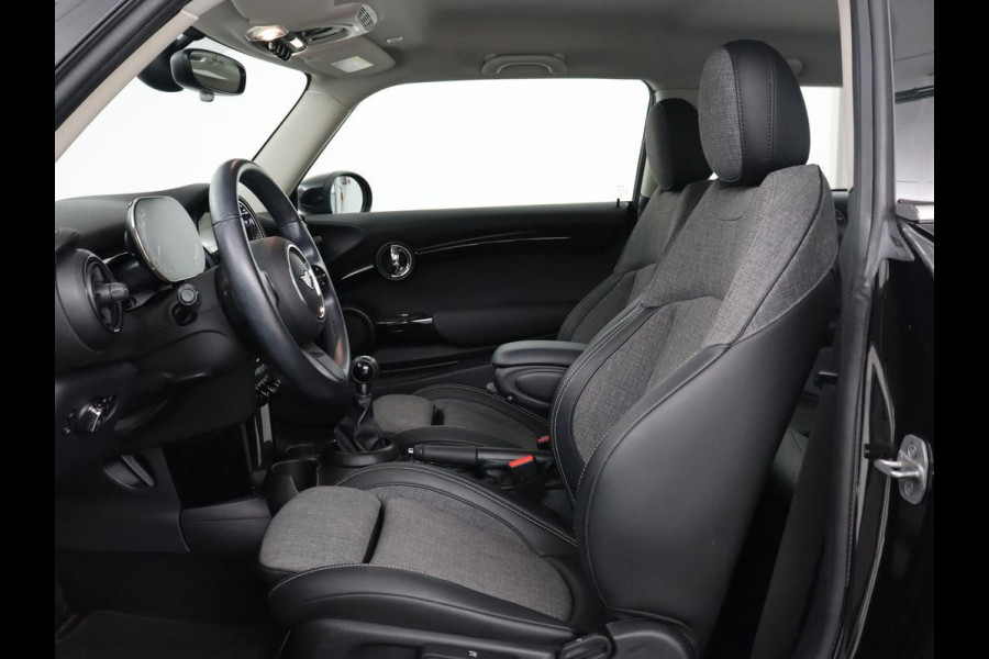 MINI One 1.5 Business Edition | Carplay | Full LED | Navigatie | Climate control | Parkeerhulp | Half leder | Bluetooth