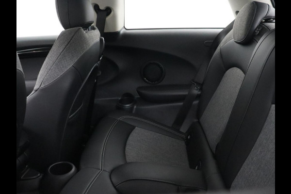 MINI One 1.5 Business Edition | Carplay | Full LED | Navigatie | Climate control | Parkeerhulp | Half leder | Bluetooth