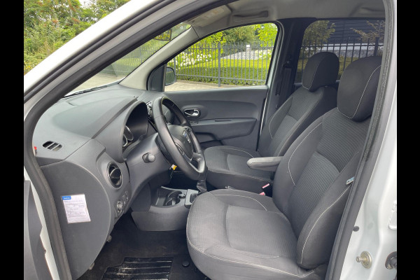 Dacia Lodgy 1.6 MPi AIRCO 7-PERSOONS TREKHAAK