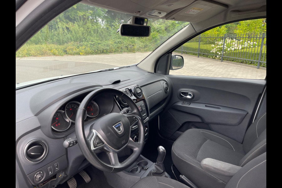 Dacia Lodgy 1.6 MPi AIRCO 7-PERSOONS TREKHAAK