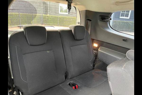 Dacia Lodgy 1.6 MPi AIRCO 7-PERSOONS TREKHAAK