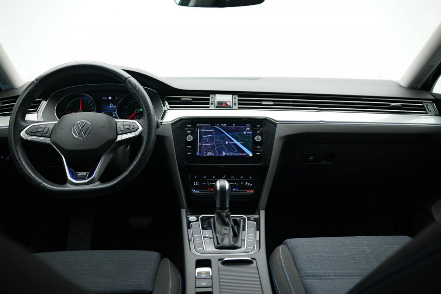 Volkswagen Passat Variant 1.4 TSI PHEV GTE Business |Adaptive|Carplay|Camera|