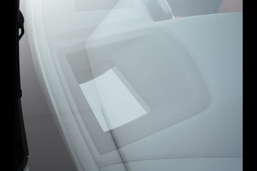 BMW X6 M50d M-Sport-Pack Innovation-Pack Aut. *PANO | LUXURY-LEATHER | FULL-LED | HARMAN/KARDON-SURROUND | MEMORY-PACK | TOPVIEW | HEAD-UP | NAVI-FULLMAP | SHIFT-PADDLES | CRUISE | HEATED-SPORTSEATS | 20''ALU*