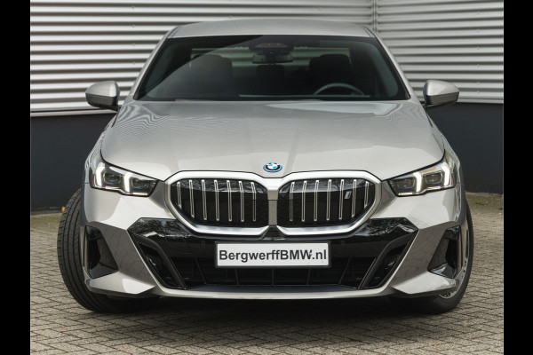 BMW i5 xDrive40 M-Sport - Onderstel Prof - Trekhaak - Bowers & Wilkins - Driving Ass Prof