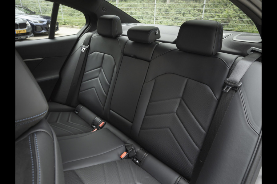 BMW i5 xDrive40 M-Sport - Onderstel Prof - Trekhaak - Bowers & Wilkins - Driving Ass Prof