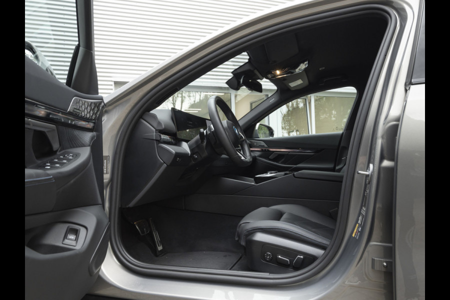 BMW i5 xDrive40 M-Sport - Onderstel Prof - Trekhaak - Bowers & Wilkins - Driving Ass Prof