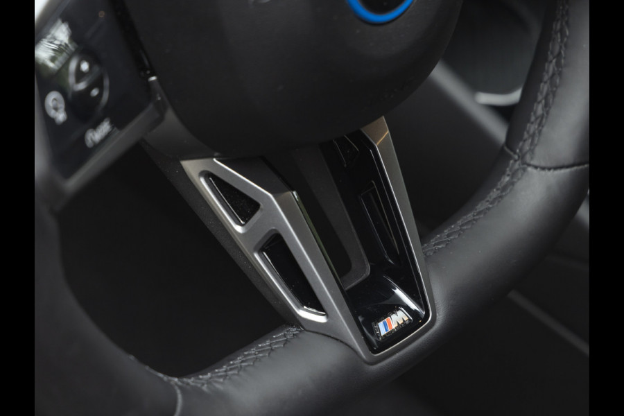 BMW i5 xDrive40 M-Sport - Onderstel Prof - Trekhaak - Bowers & Wilkins - Driving Ass Prof