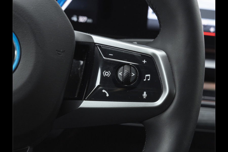 BMW i5 xDrive40 M-Sport - Onderstel Prof - Trekhaak - Bowers & Wilkins - Driving Ass Prof