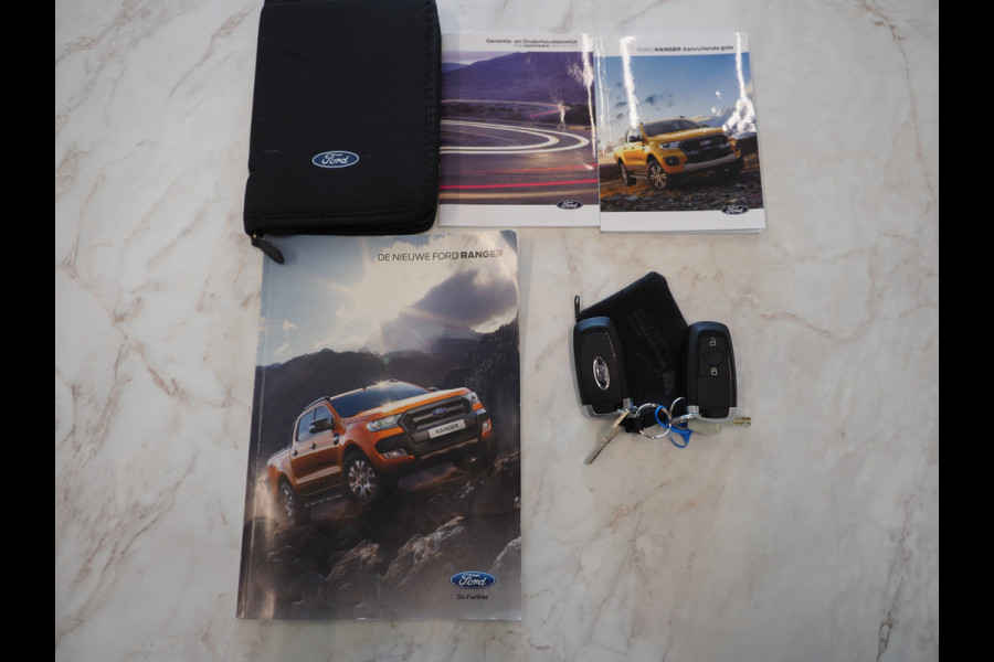 Ford Ranger 2.0 EcoBlue Wildtrak Supercab 4x4 | Trekhaak | Adaptive Cruise | Keyless | Camera | Treeplanken | Carplay
