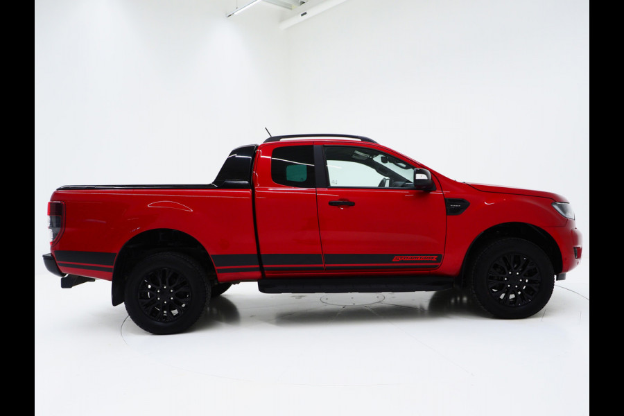 Ford Ranger 2.0 EcoBlue Wildtrak Supercab 4x4 | Trekhaak | Adaptive Cruise | Keyless | Camera | Treeplanken | Carplay