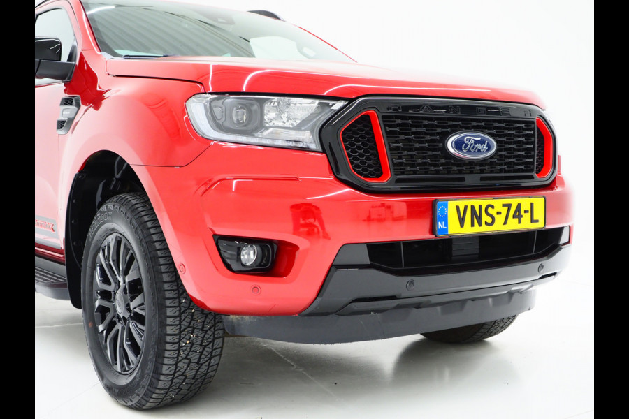 Ford Ranger 2.0 EcoBlue Wildtrak Supercab 4x4 | Trekhaak | Adaptive Cruise | Keyless | Camera | Treeplanken | Carplay