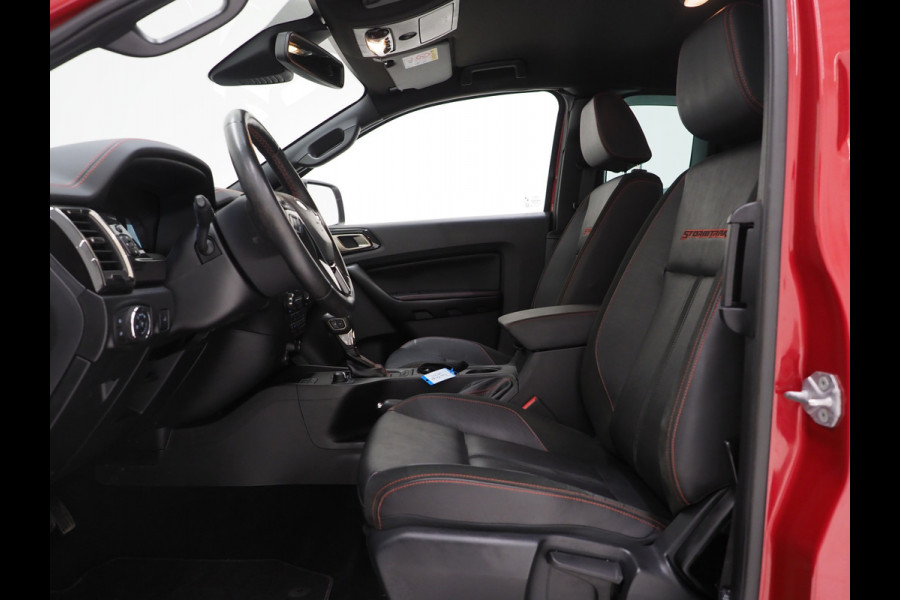 Ford Ranger 2.0 EcoBlue Wildtrak Supercab 4x4 | Trekhaak | Adaptive Cruise | Keyless | Camera | Treeplanken | Carplay