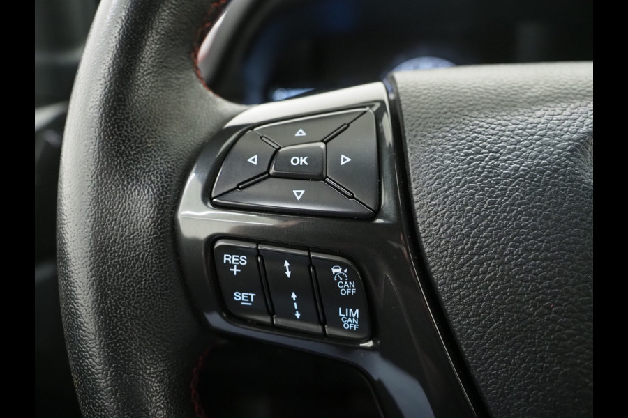 Ford Ranger 2.0 EcoBlue Wildtrak Supercab 4x4 | Trekhaak | Adaptive Cruise | Keyless | Camera | Treeplanken | Carplay