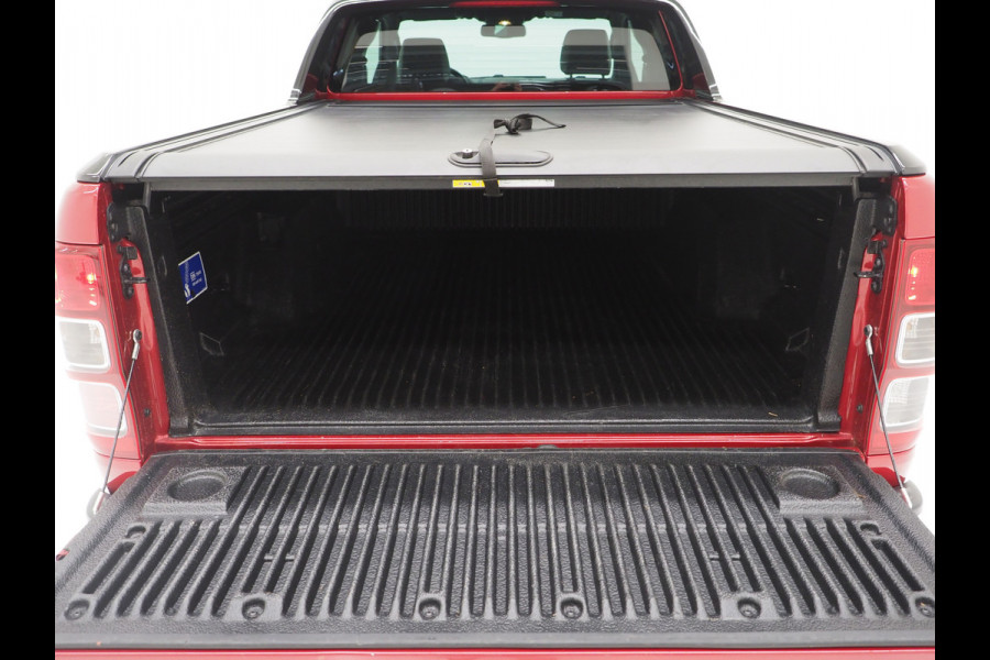 Ford Ranger 2.0 EcoBlue Wildtrak Supercab 4x4 | Trekhaak | Adaptive Cruise | Keyless | Camera | Treeplanken | Carplay