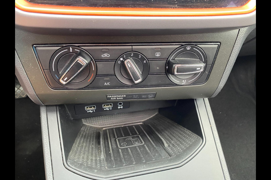 Seat Ibiza 1.0 EcoTSI Style | Virtual | Pano Open dak|Carplay |Front assist|Camera|Navi|