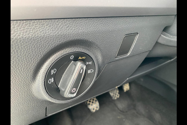 Seat Ibiza 1.0 EcoTSI Style | Virtual | Pano Open dak|Carplay |Front assist|Camera|Navi|