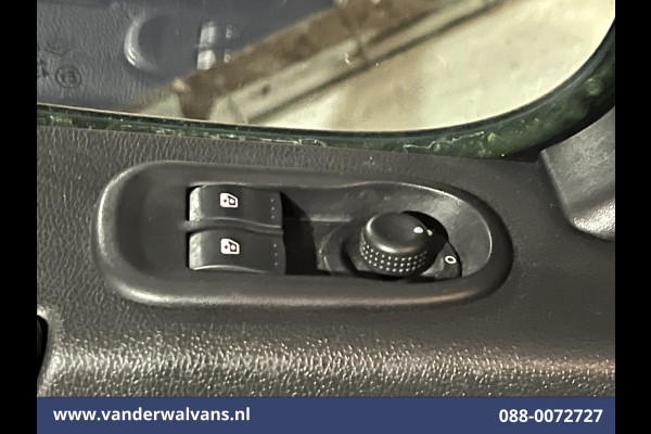 Opel Movano 2.3 CDTI L3H2 Euro6 Airco | Imperiaal | 2500kg Trekhaak | Cruisecontrol | Parkeersensoren Sidebars, Bijrijdersbank