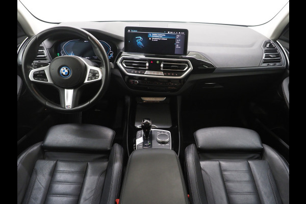 BMW X3 xDrive30e LCI 292PK | Leder | Sportstoelen | 360 | Stoelverwarming | DAB | Carplay