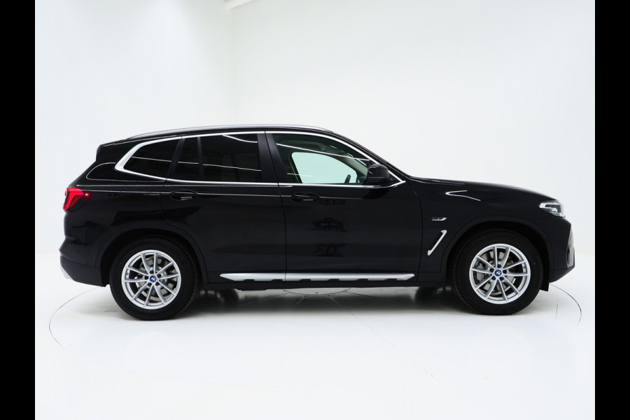 BMW X3 xDrive30e LCI 292PK | Leder | Sportstoelen | 360 | Stoelverwarming | DAB | Carplay