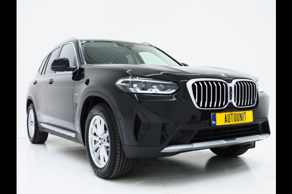 BMW X3 xDrive30e LCI 292PK | Leder | Sportstoelen | 360 | Stoelverwarming | DAB | Carplay