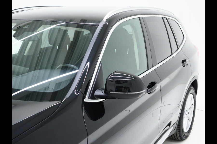 BMW X3 xDrive30e LCI 292PK | Leder | Sportstoelen | 360 | Stoelverwarming | DAB | Carplay