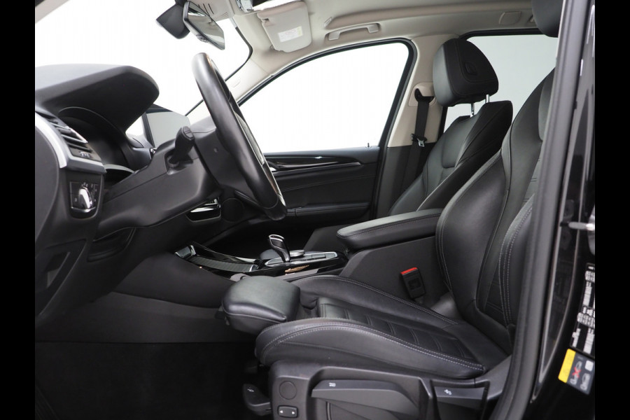 BMW X3 xDrive30e LCI 292PK | Leder | Sportstoelen | 360 | Stoelverwarming | DAB | Carplay