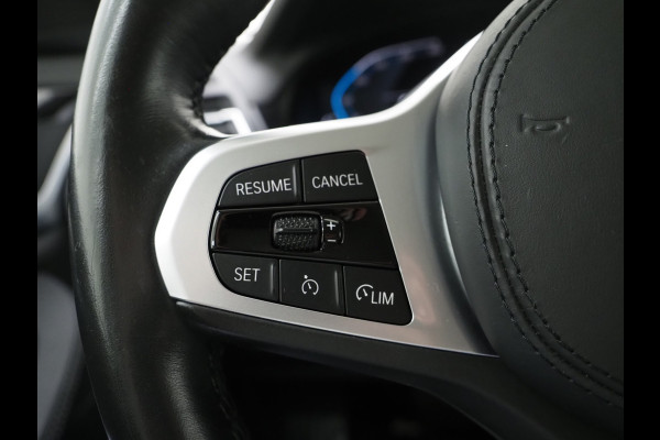 BMW X3 xDrive30e LCI 292PK | Leder | Sportstoelen | 360 | Stoelverwarming | DAB | Carplay